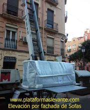 Plataformas Levante - Elevación por fachada de Materiales, Mobiliario y Grúas para Mudanzas imagen 4