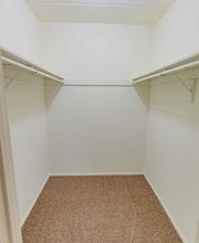 Whiteland West Apartments image 14