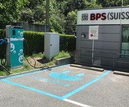 Shell Recharge Charging Station Bild 1