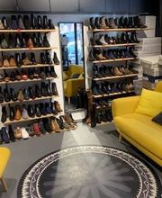 Escapade image 3