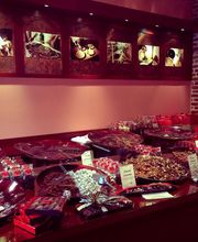 L artisan Chocolatier image 4