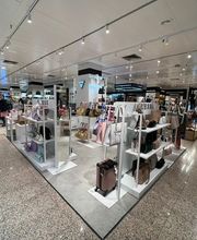 GUESS ACCESSORIES imagen 1