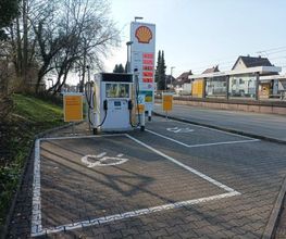 Shell Recharge Charging Station Bild 1