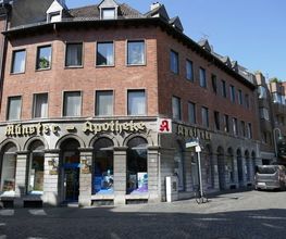Aussenansicht der Münster-Apotheke