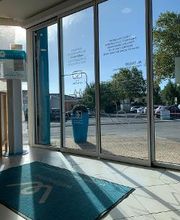 Pharmacie wellpharma de la Croix Blanche image 8