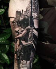 Dark Grey Tattoo Bild 4