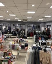 AWG Mode Center Schrobenhausen Bild 3