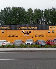 Nuevo centro Joibor motor.
Taller perteneciente a la red BestDrive del Grupo Continental, ofrece servicios de neumáticos, mecánica rápida y mecánica general. En Santa Cruz de Bezana (Santander)
Disponemos de neumáticos de primeras marcas a precios muy competitivos.