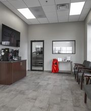 Crash Champions Collision Repair Carol Stream image 12