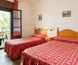 hostal-rural-labella-habitacion-04.jpg