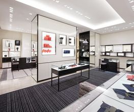 CHANEL image 5