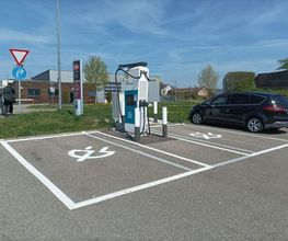 Shell Recharge Charging Station Bild 2
