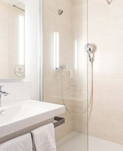 B&B HOTEL Poitiers Aéroport image 4