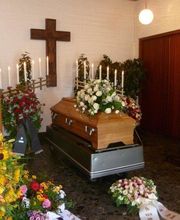 Beerdigungen Fußangel Bild 5