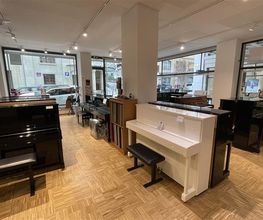 Kneifel Pianos Bild 2