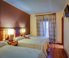 hotel-ciudad-de-martos-habitacion-triple-04.jpg