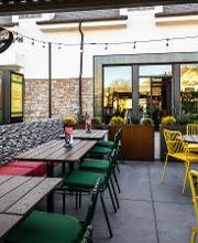 Nando's PERi-PERi image 6