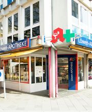 Aussenansicht der Löwen-Apotheke Bergedorf