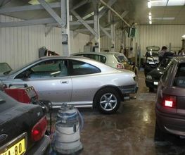 Garage J . S . N image 12