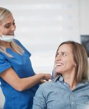 Zahnarztpraxis Peter Jensen Bild 3