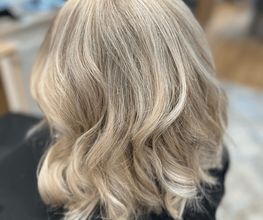 Micha's Salon Bild 2