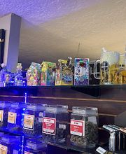 Spark Cannabis Co. Lawton image 7