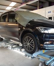 Carrosserie du Pont de Thielle SA Bild 4