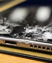 uBreakiFix - Phone and Computer Repair image 19