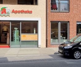 Aussenansicht der Linden-Apotheke