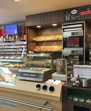 AVIA Tankstelle Bild 3