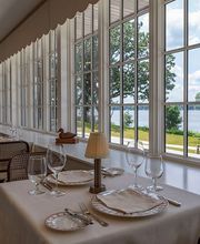 The Commodore - A Bartolotta Restaurant image 4
