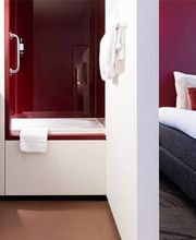 Comfort Room - Red