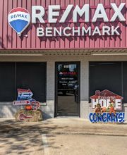 RE/MAX Benchmark image 2