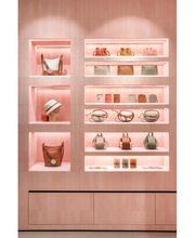 LOEWE La Rinascente Florence – Women’s Accesories immagine 5