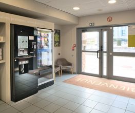 B&B HOTEL Dreux Centre image 2