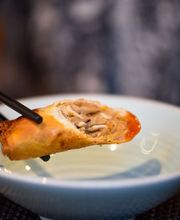 HONGXI  TAPAS Zurich Bild 7