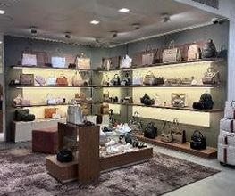 GUESS imagen 7