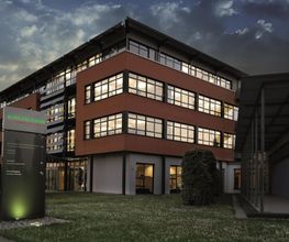 ABB AG- STRIEBEL & JOHN Bild 1
