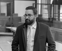 EKH LEGAL | Rechtsanwalt Ehssan Khazaeli Bild 4