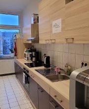 Zwickau Küche mit Einbaugeräten und Spüle