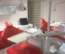 Cabinet d'Orthodontie Epars Bild 7