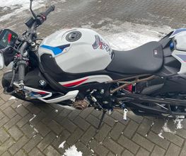 1. Motorradölwechsel im Jahr 2024