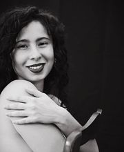 Studio Photo 84 image 3