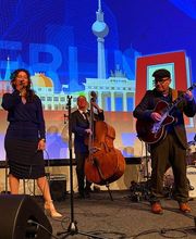 Jazzband Berlin STAND-ARTS Bild 2