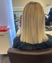 Maison Astor Coiffure Bild 3