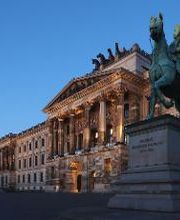 Schloss-Arkaden Braunschweig Bild 1