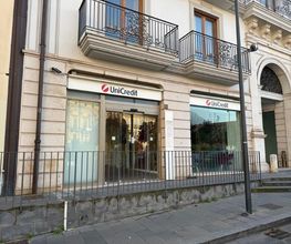Ingresso e vetrina