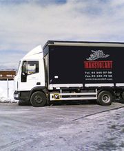 transvolart-camión-negro-blanco.jpg