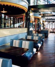 Sitzecke in einem Cafe