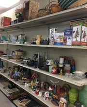 UNIQUE OUTLET THRIFT image 4